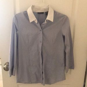 NY&Co Stretch button down